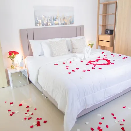 Amazing Luxury Duplex In Penthouse-style With Private Jacuzzi By Evintra Cartagena
