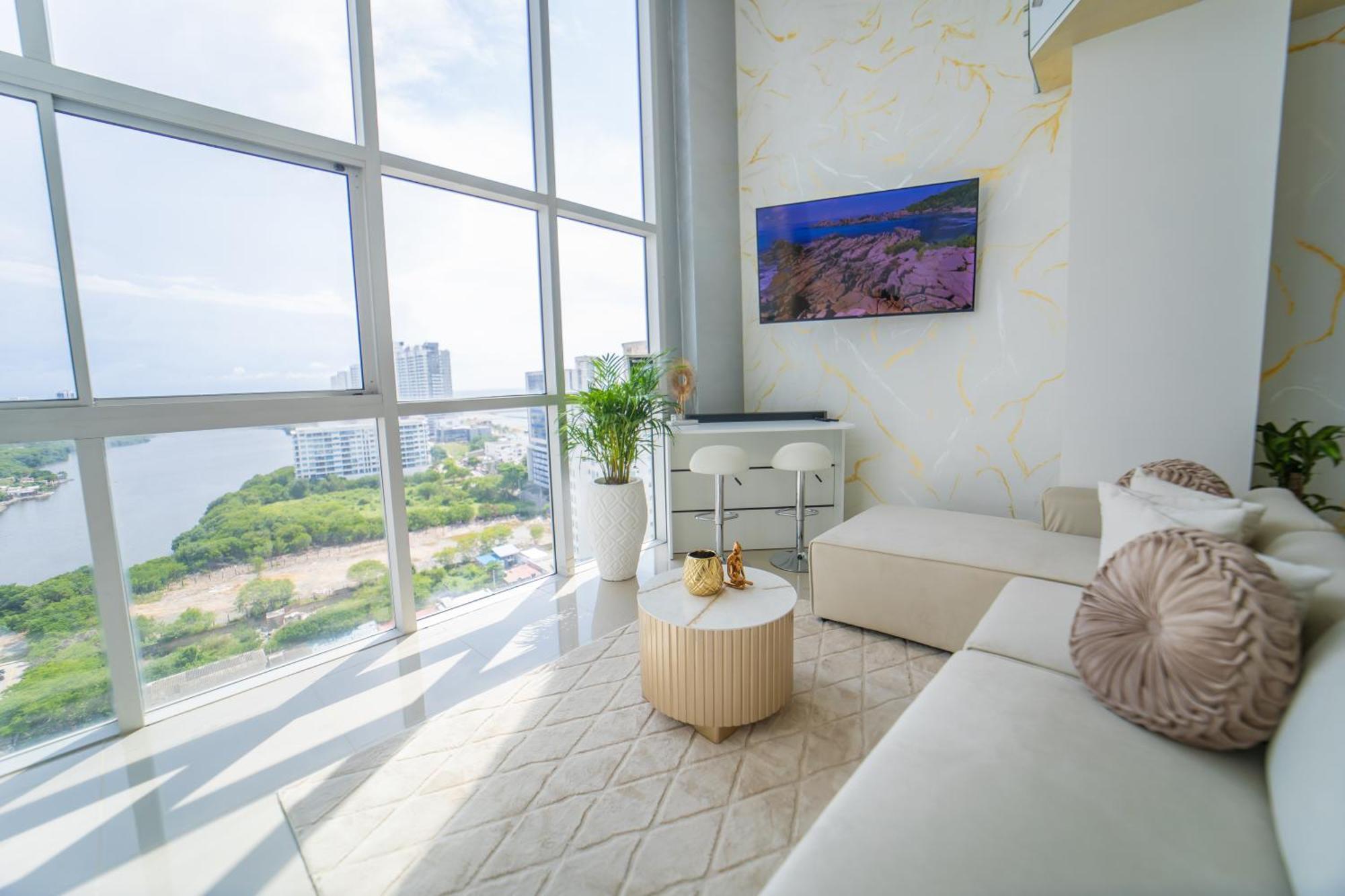 Amazing Luxury Duplex In Penthouse-style With Private Jacuzzi By Evintra